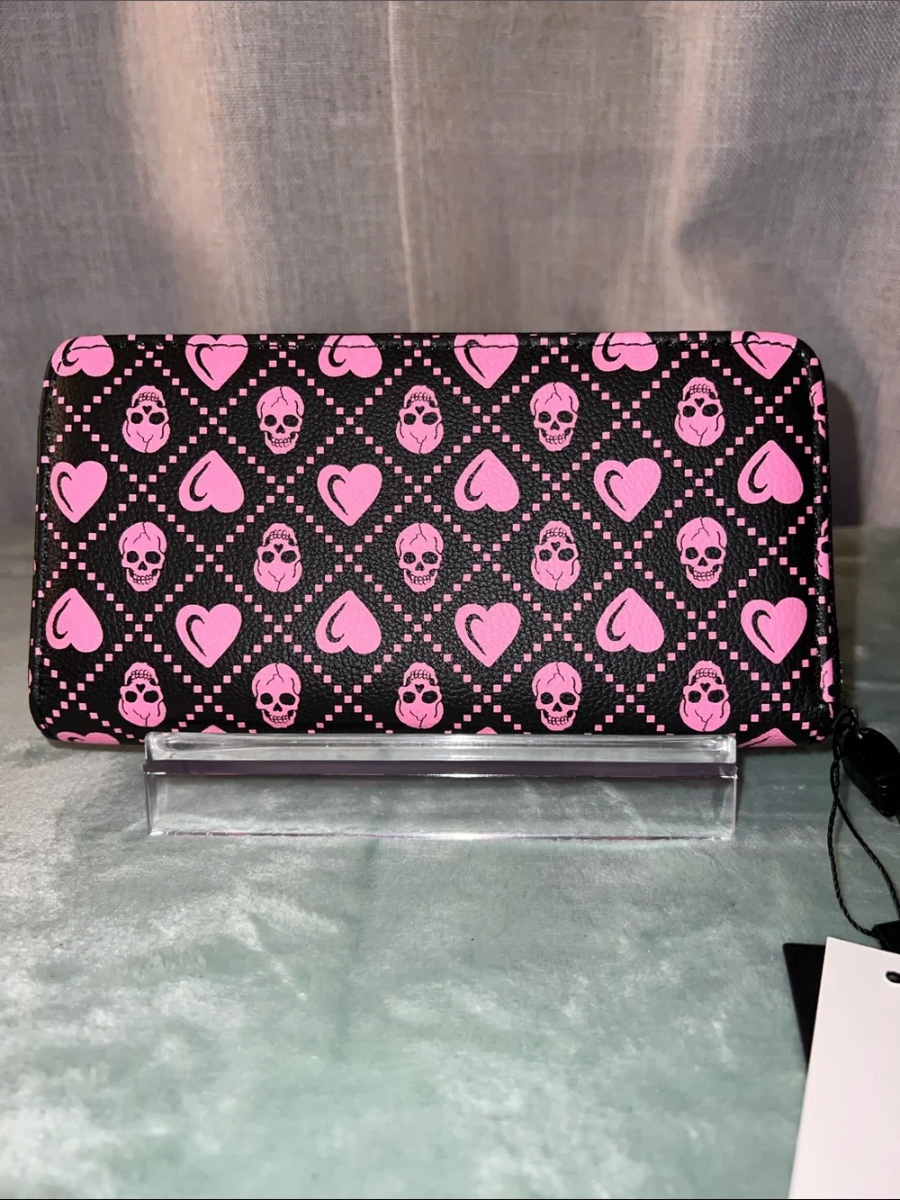 Ed Hardy Pink Skull & Heart Zip-Around Wallet